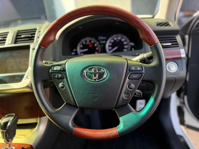 クラウンマジェスタ Gタイプ サンルーフ WALDエアロ&21インチAW ジャンクションマフラー Bremboキャリパー エアサス シートベンチレーション フォグランプ イージークルーザードア クルーズコントロール ETC(37枚目)