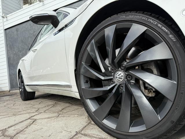 アルテオン TSI 4モーション Rラインアドバンス 右H 全周囲カメラ 純正20インチンAW アビエントライト パワーリアゲート ブラックレザーシート 全席シートヒーター パワーシート ヘッドアップディスプレイ オールインセーフティ ETC(12枚目)