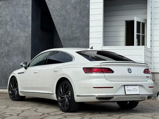 アルテオン TSI 4モーション Rラインアドバンス 右H 全周囲カメラ 純正20インチンAW アビエントライト パワーリアゲート ブラックレザーシート 全席シートヒーター パワーシート ヘッドアップディスプレイ オールインセーフティ ETC(20枚目)