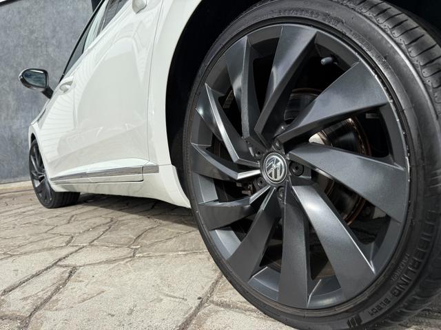 アルテオン TSI 4モーション Rラインアドバンス 右H 全周囲カメラ 純正20インチンAW アビエントライト パワーリアゲート ブラックレザーシート 全席シートヒーター パワーシート ヘッドアップディスプレイ オールインセーフティ ETC(24枚目)