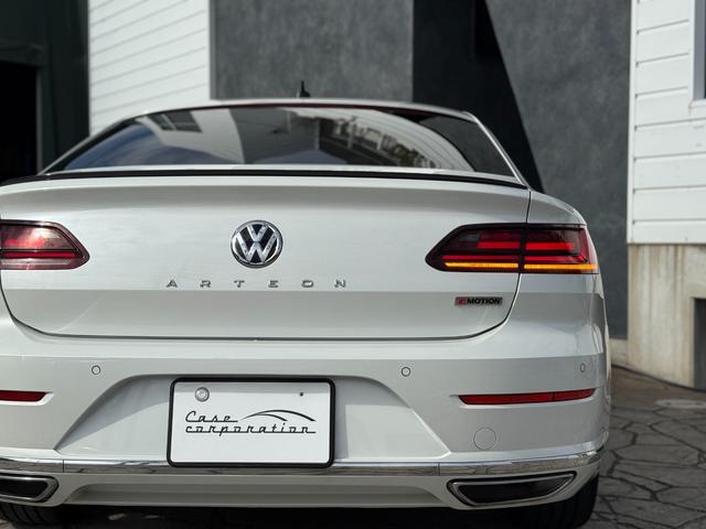 アルテオン TSI 4モーション Rラインアドバンス 右H 全周囲カメラ 純正20インチンAW アビエントライト パワーリアゲート ブラックレザーシート 全席シートヒーター パワーシート ヘッドアップディスプレイ オールインセーフティ ETC(25枚目)