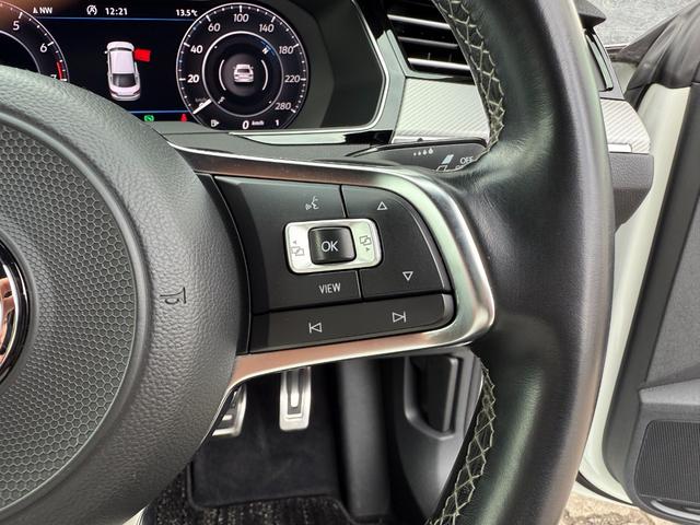 アルテオン TSI 4モーション Rラインアドバンス 右H 全周囲カメラ 純正20インチンAW アビエントライト パワーリアゲート ブラックレザーシート 全席シートヒーター パワーシート ヘッドアップディスプレイ オールインセーフティ ETC(36枚目)