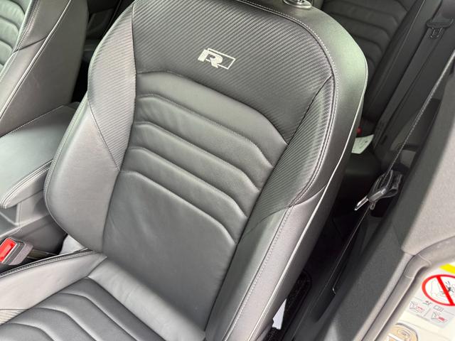 アルテオン TSI 4モーション Rラインアドバンス 右H 全周囲カメラ 純正20インチンAW アビエントライト パワーリアゲート ブラックレザーシート 全席シートヒーター パワーシート ヘッドアップディスプレイ オールインセーフティ ETC(58枚目)