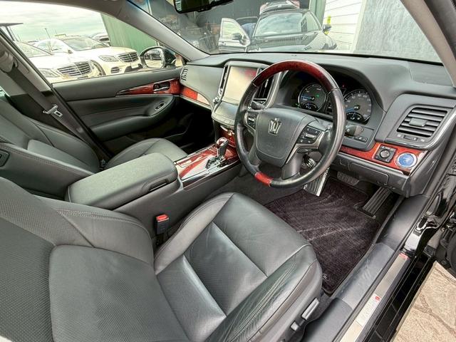 クラウンマジェスタ Fバージョン モデリスタエアロ(F/S/R) 純正18インチアルミホイール ブラインドスポットモニター 黒レザーシート LEDヘッドライト クリアランスソナー 純正ナビ バックカメラ フルセグテレビ シートヒータ-(5枚目)