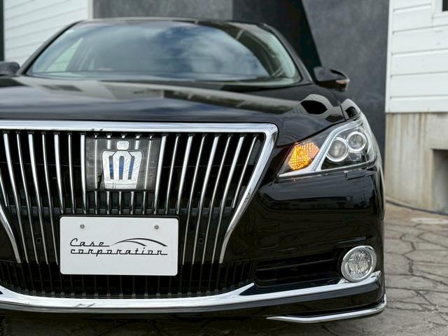 クラウンマジェスタ Fバージョン モデリスタエアロ(F/S/R) 純正18インチアルミホイール ブラインドスポットモニター 黒レザーシート LEDヘッドライト クリアランスソナー 純正ナビ バックカメラ フルセグテレビ シートヒータ-(11枚目)