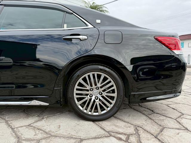 クラウンマジェスタ Fバージョン モデリスタエアロ(F/S/R) 純正18インチアルミホイール ブラインドスポットモニター 黒レザーシート LEDヘッドライト クリアランスソナー 純正ナビ バックカメラ フルセグテレビ シートヒータ-(28枚目)