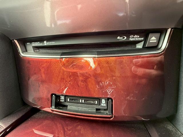 クラウンマジェスタ Fバージョン モデリスタエアロ(F/S/R) 純正18インチアルミホイール ブラインドスポットモニター 黒レザーシート LEDヘッドライト クリアランスソナー 純正ナビ バックカメラ フルセグテレビ シートヒータ-(38枚目)