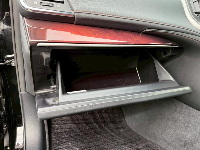 クラウンマジェスタ Fバージョン モデリスタエアロ(F/S/R) 純正18インチアルミホイール ブラインドスポットモニター 黒レザーシート LEDヘッドライト クリアランスソナー 純正ナビ バックカメラ フルセグテレビ シートヒータ-(40枚目)