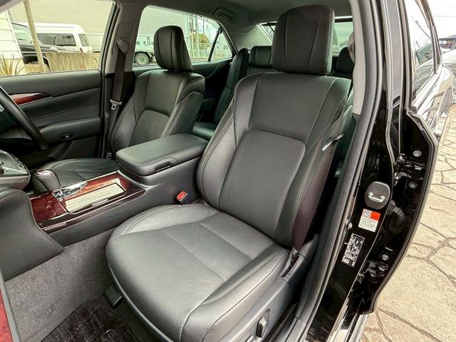 クラウンマジェスタ Fバージョン モデリスタエアロ(F/S/R) 純正18インチアルミホイール ブラインドスポットモニター 黒レザーシート LEDヘッドライト クリアランスソナー 純正ナビ バックカメラ フルセグテレビ シートヒータ-(53枚目)