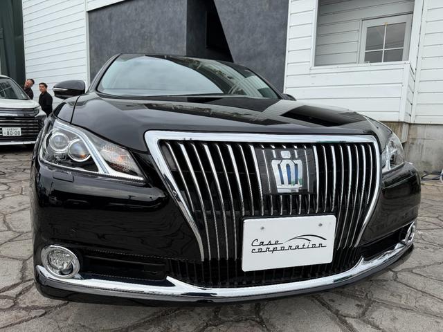 クラウンマジェスタ Fバージョン トヨタセーフティセンス 全席シートヒーター/前席シートエアコン 純正17インチAW ブラインドスポットモニター 純正ナビ バックカメラ クルーズコントロール パワーシート LEDヘッド&フォグ ETC(11枚目)