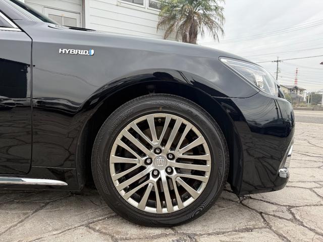 クラウンマジェスタ Fバージョン トヨタセーフティセンス 全席シートヒーター/前席シートエアコン 純正17インチAW ブラインドスポットモニター 純正ナビ バックカメラ クルーズコントロール パワーシート LEDヘッド&フォグ ETC(19枚目)