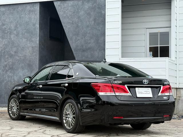 クラウンマジェスタ Fバージョン トヨタセーフティセンス 全席シートヒーター/前席シートエアコン 純正17インチAW ブラインドスポットモニター 純正ナビ バックカメラ クルーズコントロール パワーシート LEDヘッド&フォグ ETC(21枚目)