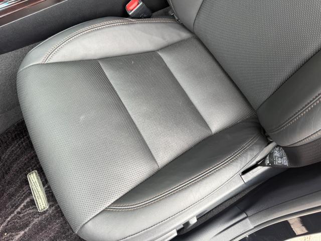 クラウンマジェスタ Fバージョン トヨタセーフティセンス 全席シートヒーター/前席シートエアコン 純正17インチAW ブラインドスポットモニター 純正ナビ バックカメラ クルーズコントロール パワーシート LEDヘッド&フォグ ETC(59枚目)