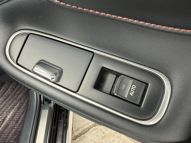 クラウンマジェスタ Fバージョン トヨタセーフティセンス 全席シートヒーター/前席シートエアコン 純正17インチAW ブラインドスポットモニター 純正ナビ バックカメラ クルーズコントロール パワーシート LEDヘッド&フォグ ETC(67枚目)