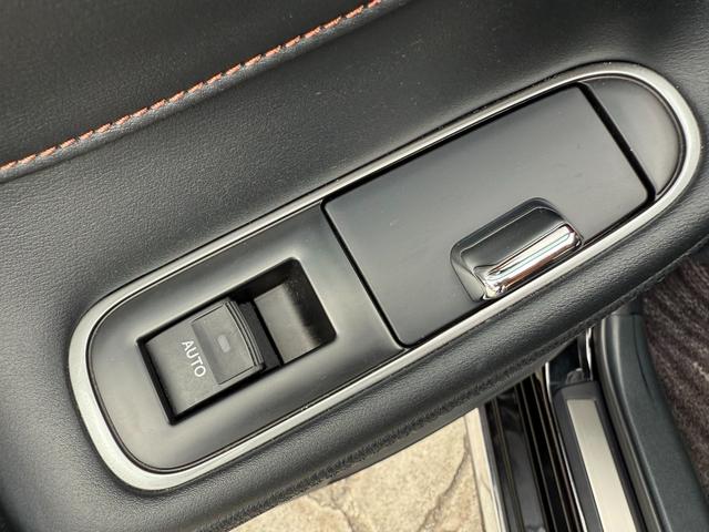 クラウンマジェスタ Fバージョン トヨタセーフティセンス 全席シートヒーター/前席シートエアコン 純正17インチAW ブラインドスポットモニター 純正ナビ バックカメラ クルーズコントロール パワーシート LEDヘッド&フォグ ETC(71枚目)