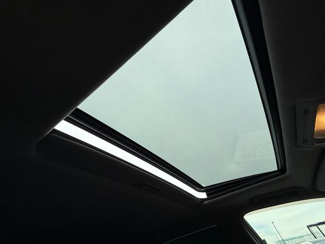 セルシオ Ｃ仕様　インテリアセレクション　オールペイント　サンルーフ　シートヒーター／エアコン　イージークルーザードア　黒革シート　エアサス　純正ナビ　バックカメラ　クルーズコントロール　純正１７インチＡＷ　パワーシート　ＥＴＣ車載器（47枚目）