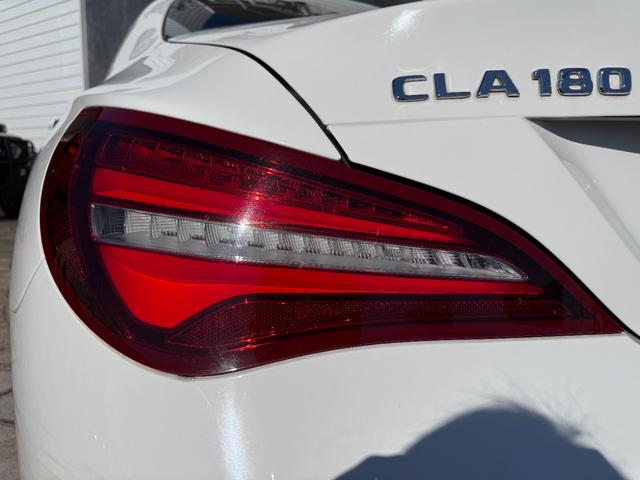 ＣＬＡクラス ＣＬＡ１８０　ＡＭＧ　スタイル　レーダーセーフティＰＫＧ　パノラミックスライディングルーフ　Ｈａｒｍａｎ／Ｋａｒｄｏｎスピーカー　ハーフレザーシート　シートヒータ　パワーシート　純正１８インチＡＷ　クルーズコントロール　Ｂカメラ（30枚目）