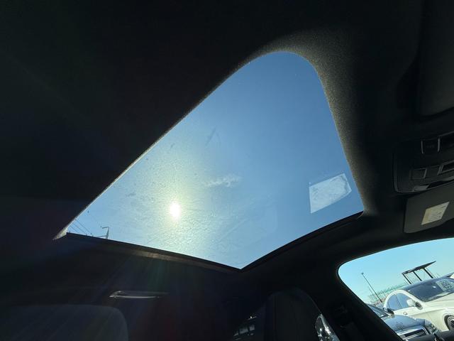 ＣＬＡクラス ＣＬＡ１８０　ＡＭＧ　スタイル　レーダーセーフティＰＫＧ　パノラミックスライディングルーフ　Ｈａｒｍａｎ／Ｋａｒｄｏｎスピーカー　ハーフレザーシート　シートヒータ　パワーシート　純正１８インチＡＷ　クルーズコントロール　Ｂカメラ（48枚目）