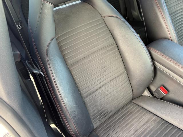 ＣＬＡクラス ＣＬＡ１８０　ＡＭＧ　スタイル　レーダーセーフティＰＫＧ　パノラミックスライディングルーフ　Ｈａｒｍａｎ／Ｋａｒｄｏｎスピーカー　ハーフレザーシート　シートヒータ　パワーシート　純正１８インチＡＷ　クルーズコントロール　Ｂカメラ（54枚目）