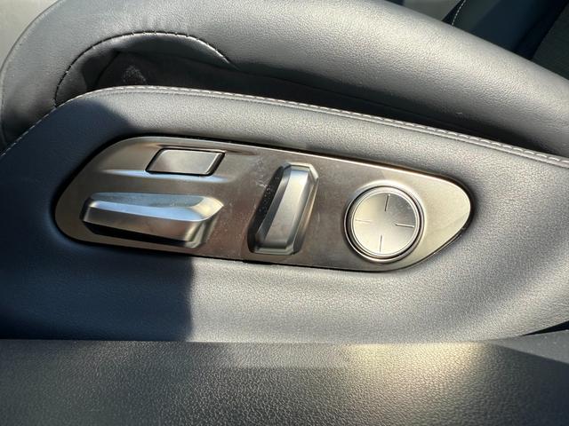 ＬＳ ＬＳ５００　Ｆスポーツ　サンルーフ　ＴＲＤエアロ＆マフラー　デジタルインナーミラー　パノラミックビューモニター　ＨＵＤ　純正２０インチＡＷ　セーフティシステム　シートヒーター／エアコン　　パワーバックドア　ＥＴＣ２．０（67枚目）