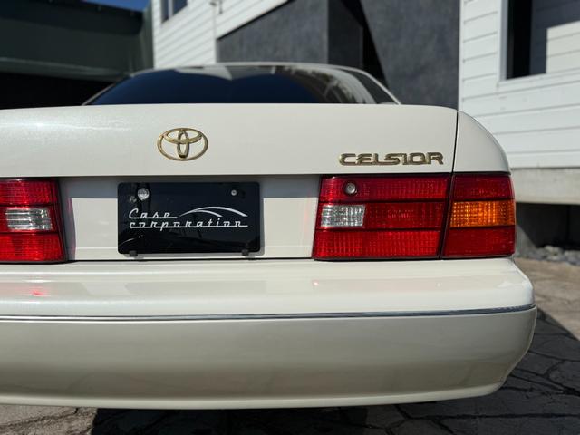 セルシオ Ａ仕様　ｅＲバージョン　サンルーフ　新品ＡＭＥ１９インチＡＷ　ビルシュタインダウンサスペンション　黒革シート　シートヒーター　クルーズコントロール　純正ナビ　パワーシート　フロントイエローフォグ　ＥＴＣ　ウッドコンビハンドル（26枚目）