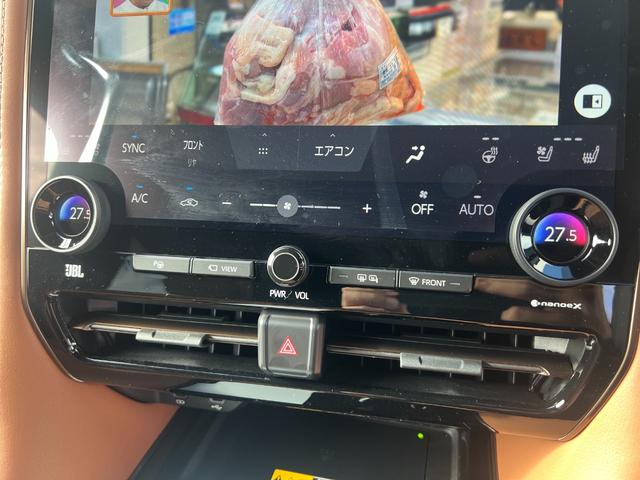 ヴェルファイア Ｚ　プレミア　ＪＢＬサウンド　左右独立ムーンルーフ　ブラウン本革シート　ユニバーサルステップ　１４型ディスプレイオーディオＰｌｕｓ　１４型リアエンターテイメント　デジタルインナーミラー　純正１９ＡＷ　パワーシート（35枚目）