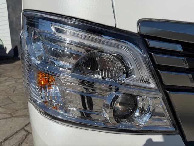 キャラバン ロンググランドプレミアムGX 登録済未使用車! デジタルインナーミラー アラウンドビューモニター 左側パワースライドドア イージークローザー クリアランスソナー LEDヘッドライト ヒートアップスイッチ スペアタイヤ(17枚目)