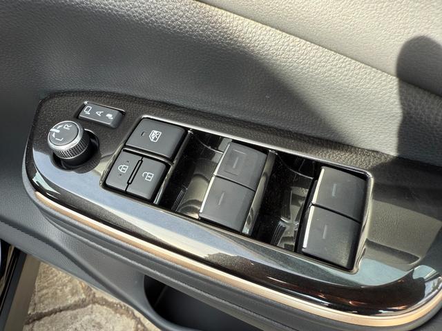 クラウンエステート Z パノラマルーフ モデリスタエアロF/S/R 黒革シート 純正12,3型ナビ 全周囲カメラ デジタルインナーミラー シートヒーター/エアコン ヘッドアップディスプレイ ETC2.0 置くだけ充電(59枚目)