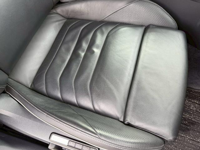 アルテオン ＴＳＩ　４モーション　Ｒラインアドバンス　ナビ　フルセグテレビ　パノラミックビューモニター　ＬＥＤヘッドライト　純正２０インチアルミホイール　アンビエントライト　パワーリアゲート　シートヒーター　ヘッドアップディスプレイ　オールインセーフティ（32枚目）