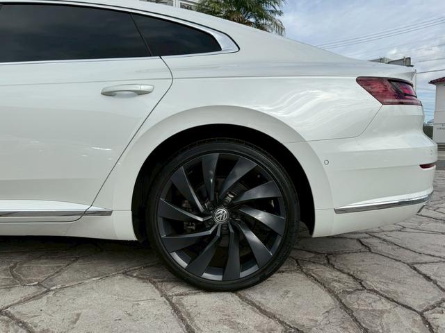 アルテオン ＴＳＩ　４モーション　Ｒラインアドバンス　ナビ　フルセグテレビ　パノラミックビューモニター　ＬＥＤヘッドライト　純正２０インチアルミホイール　アンビエントライト　パワーリアゲート　シートヒーター　ヘッドアップディスプレイ　オールインセーフティ（49枚目）