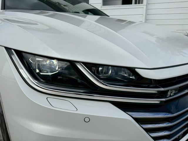 アルテオン ＴＳＩ　４モーション　Ｒラインアドバンス　ナビ　フルセグテレビ　パノラミックビューモニター　ＬＥＤヘッドライト　純正２０インチアルミホイール　アンビエントライト　パワーリアゲート　シートヒーター　ヘッドアップディスプレイ　オールインセーフティ（58枚目）