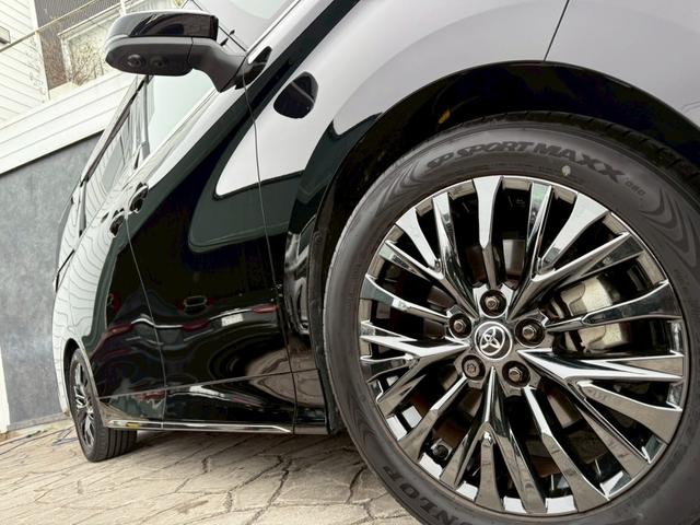 ヴェルファイアハイブリッド Ｚ　プレミア　左右独立ムーンルーフ　ユニバーサルステップ　トヨタチームメイト　純正１４インチナビ　パノラミックビューモニター　ヘッドアップディスプレイ　両側パワースライドドア　純正１９インチＡＷ　ＥＴＣ２．０（18枚目）