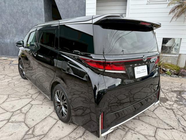 ヴェルファイアハイブリッド Ｚ　プレミア　左右独立ムーンルーフ　ユニバーサルステップ　トヨタチームメイト　純正１４インチナビ　パノラミックビューモニター　ヘッドアップディスプレイ　両側パワースライドドア　純正１９インチＡＷ　ＥＴＣ２．０（22枚目）