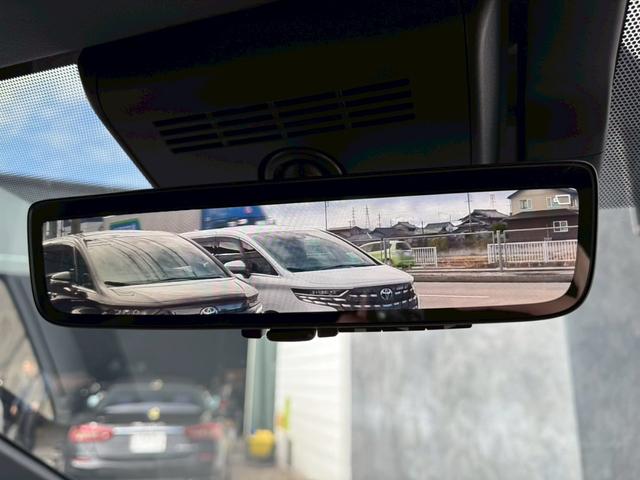 アルファード Ｚ　ＭＯＤＥＬＬＩＳＴＡエアロ（Ｆ／Ｓ／Ｒ）ユニバーサルサイドステップ　トヨタチームメイトデジタルインナーミラー　後席フリップダウンモニター　左右独立ムーンルーフ　パノラミックビューモニター　ＨＵＤ（6枚目）