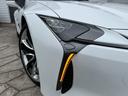 ＬＣ５００　Ｓパッケージ　カーボンルーフ　マークレビンソンスピーカー　純正２１インチＡＷ　ヘッドアップディスプレイ　パワーシート　シートヒーター／エアコン　三眼ＬＥＤヘッドライト　ハーフレザーシート　ドラレコ　ＥＴＣ２．０(7枚目)