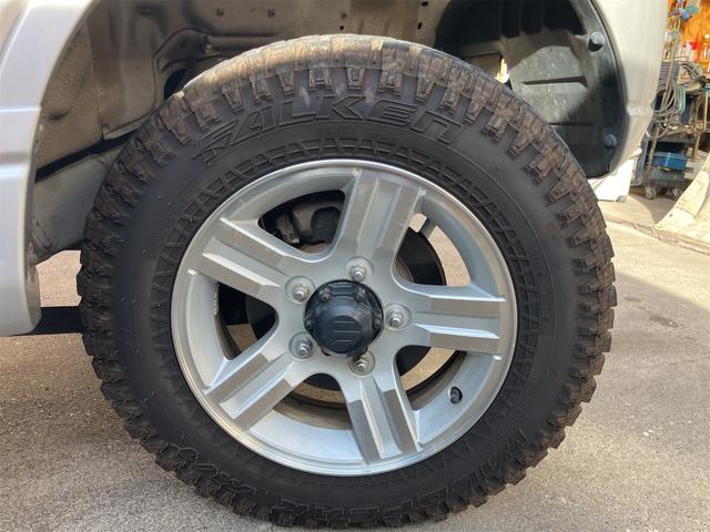 ジムニー XC 4WD ユーザー買取車 エアコン エアバッグ(10枚目)