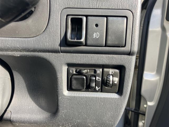 ジムニー XC 4WD ユーザー買取車 エアコン エアバッグ(19枚目)