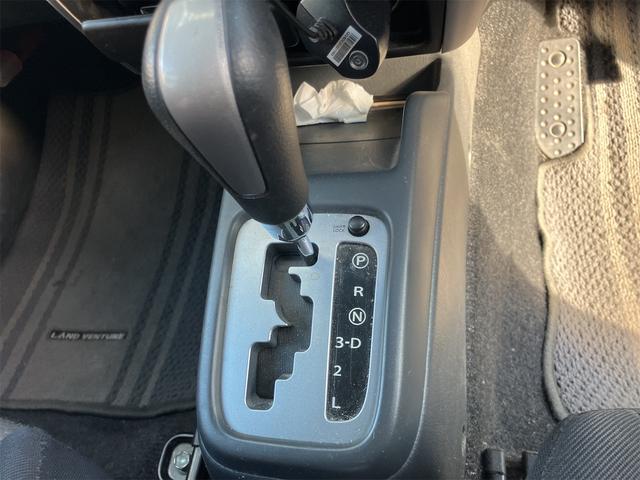 ジムニー XC 4WD ユーザー買取車 エアコン エアバッグ(22枚目)