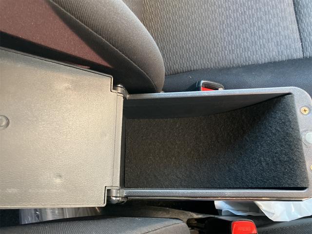 ジムニー XC 4WD ユーザー買取車 エアコン エアバッグ(31枚目)