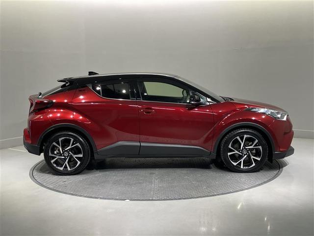 Ｃ－ＨＲ Ｇ－Ｔ　半革シート　メモリナビ　衝突被害軽減Ｓ　横滑り防止　クルコン　ナビＴＶ　ＬＥＤライト　Ｂモニター　スマートキ－　パワーステアリング　ＥＴＣ車載器　エアバッグ　ＡＷ　ワンオーナー車　キーレス　エアコン（3枚目）