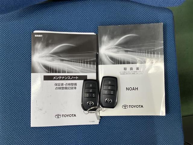 ノア ハイブリッドＧ　ナビ＆ＴＶ　Ｗエアコン　カラーバックモニター　アルミホイール　盗難防止装置　クルコン　キーレス　スマートキ－　フルセグテレビ　両側電動ドア　ＬＥＤライト　ＴＳＳ　オートエアコン　ＤＶＤ再生　３列シート（36枚目）