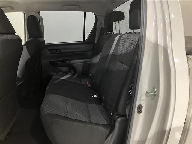 ハイラックス Ｘ　４Ｘ４　助手席エアバッグ　カーテンエアバッグ　エアコン　ＡＢＳ　ナビＴＶ　ＥＴＣ車載器　ミュージックプレイヤー接続可　パワーステアリング　ワンオーナー　パワーウィンドウ　Ｂカメラ　メモリーナビ　ＬＥＤ（7枚目）