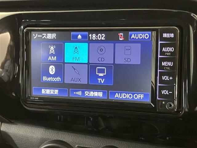 ハイラックス Ｘ　４Ｘ４　助手席エアバッグ　カーテンエアバッグ　エアコン　ＡＢＳ　ナビＴＶ　ＥＴＣ車載器　ミュージックプレイヤー接続可　パワーステアリング　ワンオーナー　パワーウィンドウ　Ｂカメラ　メモリーナビ　ＬＥＤ（16枚目）