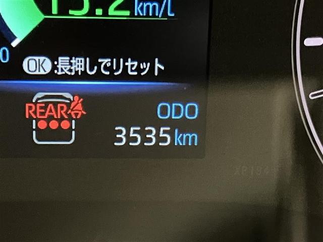 シエンタ Ｇ　１オーナー　クルーズＣ　盗難防止システム　Ｗ電動ドア　ＬＥＤ　バックガイドモニター　フルセグＴＶ　ＡＡＣ　ＥＴＣ車載器　ＰＳ　エアＢ　ＰＷ　キーフリー　ウォークスルー　メモリーナビ　ＡＢＳ（12枚目）