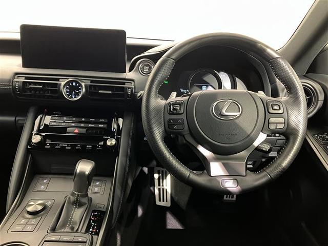 ＩＳ ＩＳ３００　ＦスポーツモードブラックＩＩＩ　ドライブレコーダー　１オーナー　ＬＥＤヘッド　ムーンルーフ　フルセグ　エアコン　クルコン　衝突被害軽減システム　ＤＶＤ再生　セキュリティー　メモリーナビ　パワーシート　ＥＴＣ　キーフリー　スマートキー（5枚目）