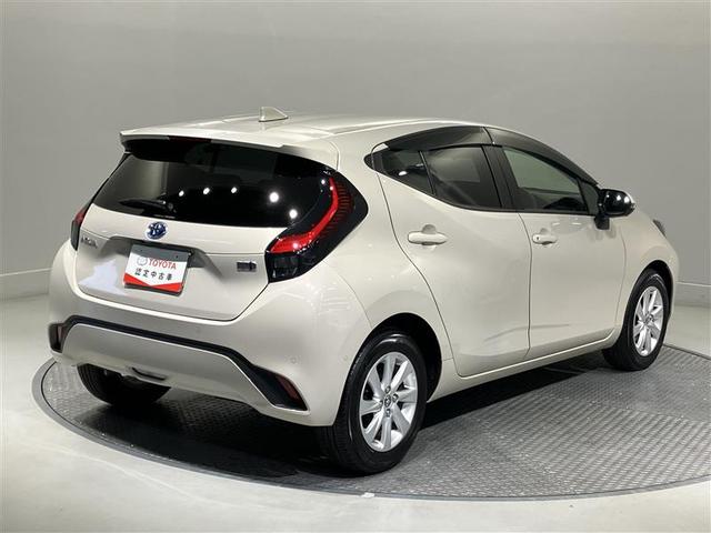 アクア Z 元試乗車 LEDヘッドライト スマートキー イモビライザー アルミホイール オートクルーズコントロール エアコン ESC ナビ カーテンエアバッグ ETC キーレス パワーウインドウ ABS Bカメ(4枚目)