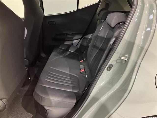 アクア X 踏み間違い防止 100V イモビ ナビ LEDヘッドライト スマートキー 横滑り防止機能 キーレスエントリー オートクルーズ オートエアコン 元試乗車 ETC カーテンエアバッグ DVD再生 ABS(7枚目)