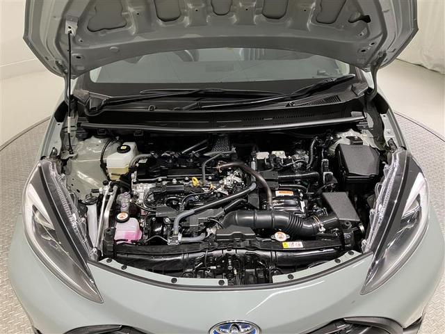 アクア X 踏み間違い防止 100V イモビ ナビ LEDヘッドライト スマートキー 横滑り防止機能 キーレスエントリー オートクルーズ オートエアコン 元試乗車 ETC カーテンエアバッグ DVD再生 ABS(10枚目)