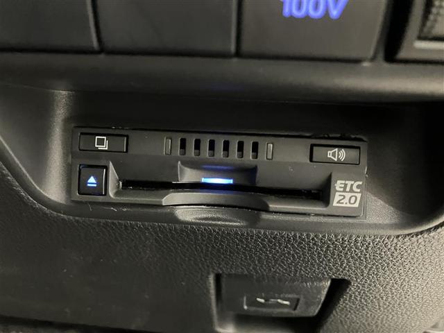 アクア X 踏み間違い防止 100V イモビ ナビ LEDヘッドライト スマートキー 横滑り防止機能 キーレスエントリー オートクルーズ オートエアコン 元試乗車 ETC カーテンエアバッグ DVD再生 ABS(31枚目)