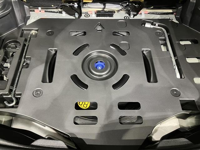 アクア X 踏み間違い防止 100V イモビ ナビ LEDヘッドライト スマートキー 横滑り防止機能 キーレスエントリー オートクルーズ オートエアコン 元試乗車 ETC カーテンエアバッグ DVD再生 ABS(38枚目)